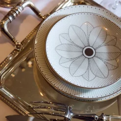 Assiettes*Christofle Assiette à pain en porcelaine finition Platine
