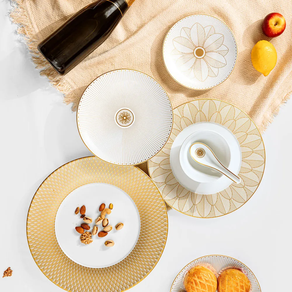 Assiettes*Christofle Assiette américaine en porcelaine finition Or