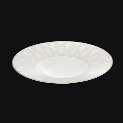 Assiettes*Christofle Assiette creuse à aile large en porcelaine finition Platine